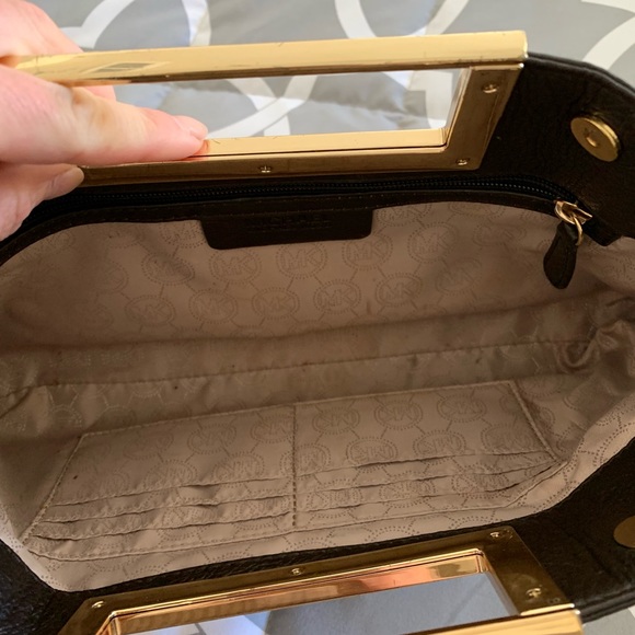 sOLD - Picture 8 of 8